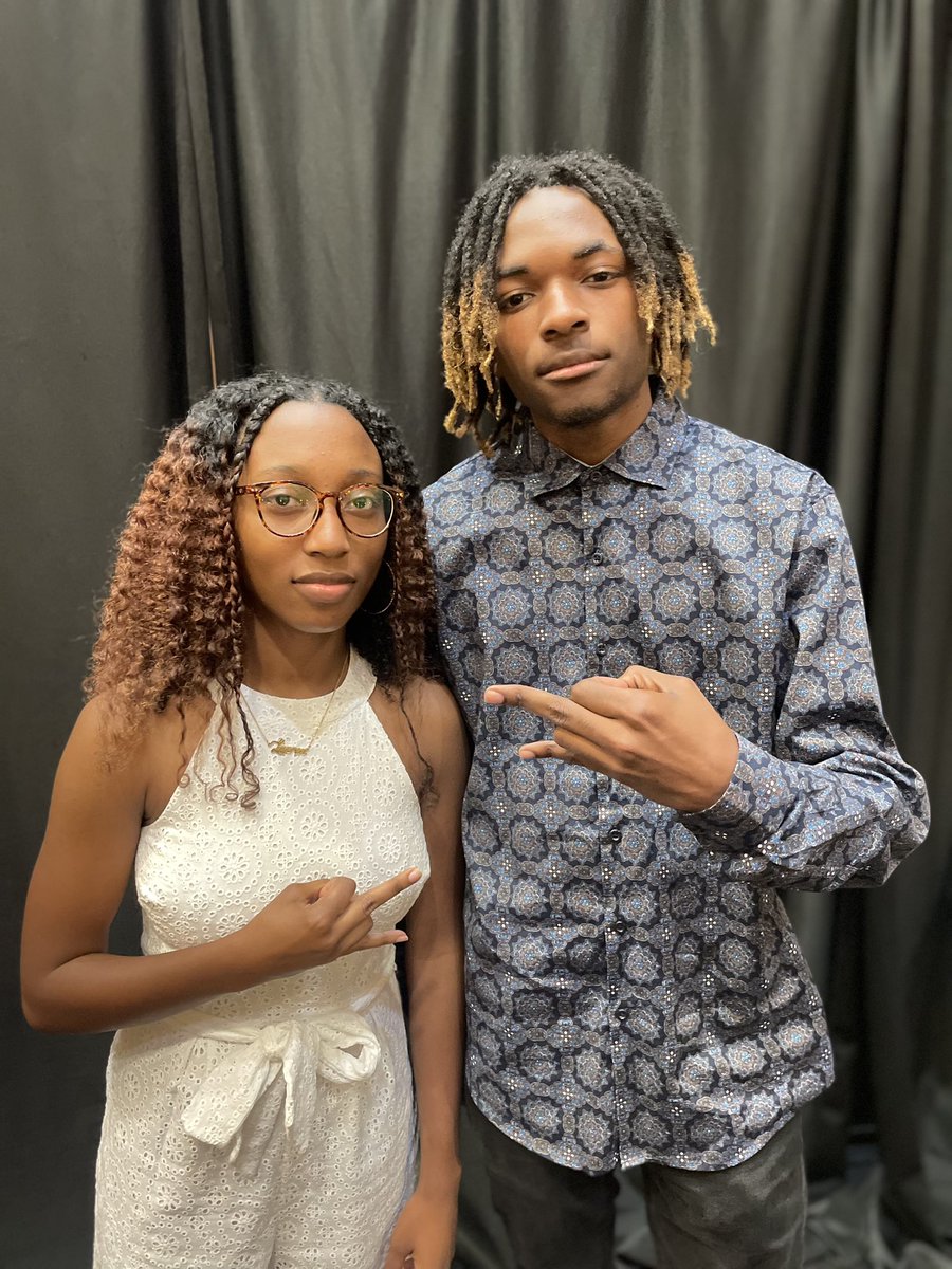 XulaGoldenSound's tweet photo. Last night, Xavier Marching Band announced Keith Wilson Jr and Lauren Sanders as the Fall’22- Spring’23 Drum Majors. Lauren Sanders will serve as the first female drum major at Xavier University of Louisiana. https://t.co/N5t020PoxA