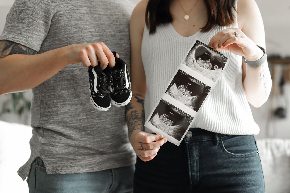 bvorwerk's tweet photo. WE’RE HAVING A BABY AND YOU’RE ALL INVITED

Baby Vorwerk, arriving October ‘22! https://t.co/ft8D5eKR7n