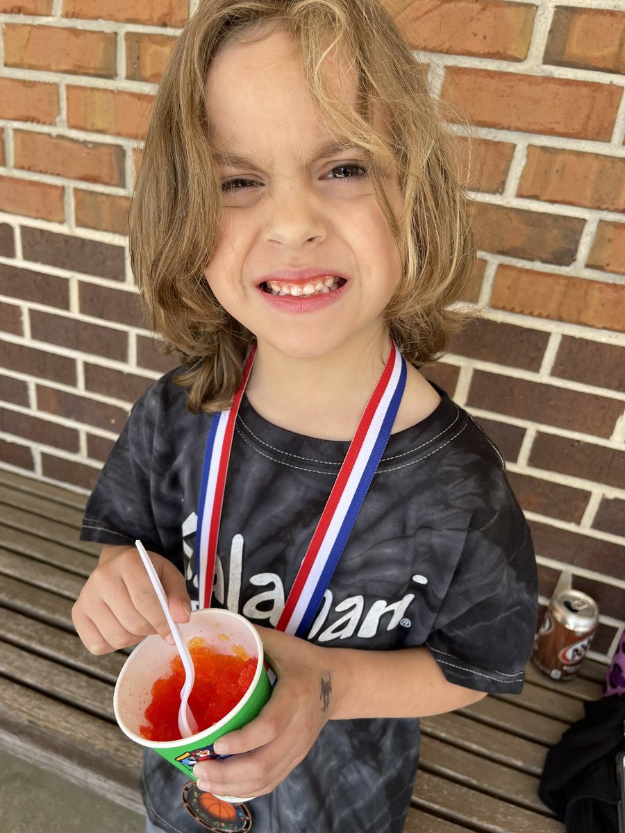 It’s Kona Ice Day at Giesinger!