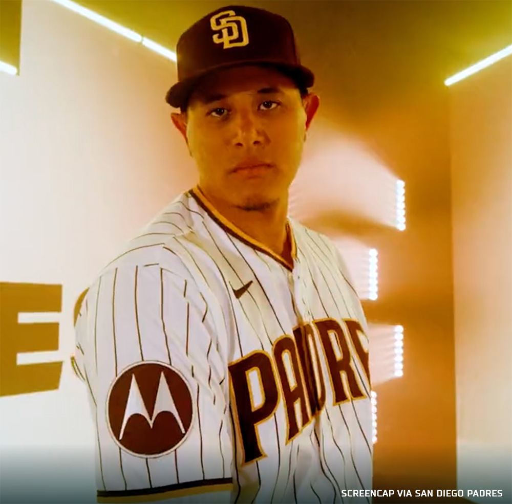 Chris Creamer  SportsLogos.Net on X: Oof, what a day the San Diego # Padres have just announced they will be wearing a Motorola patch on their  jersey sleeves in 2023, the first #