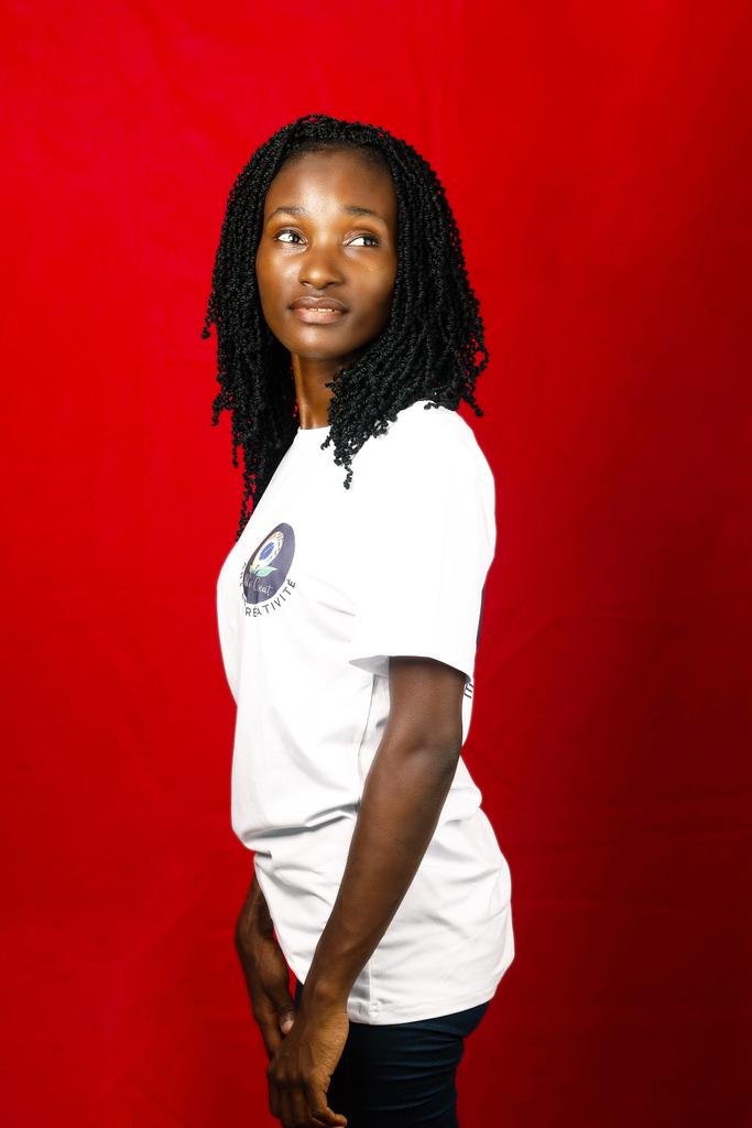 FredyPhoto's tweet photo. SHOOTING ANNIVERSAIRE🎊 

Joyeux anniversaire 🥳à la création Elodie Mpono de Meks creat 

Faites vous plaisir,🤩 vous le méritez bien!😌 

Offrez vous une belle séance photo souvenir de votre anniversaire🎁 réservation :
+24165747897
Photographe : @Fredyboupendza4
#gabon https://t.co/kOwB4RctC4