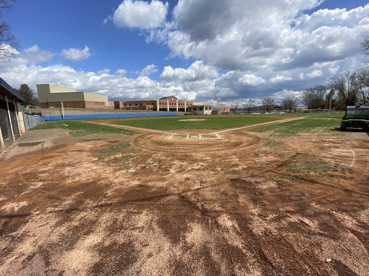 PaulRobertsCuse's tweet photo. Exeter’s ⚾️ field at 6am and at 1pm.  The Eagles game against unbeaten Gov. Mifflin is still ON.

@ExeterAthletics 
@baseball_exeter 
@GMSDAthletics https://t.co/AoUkdAzKi8