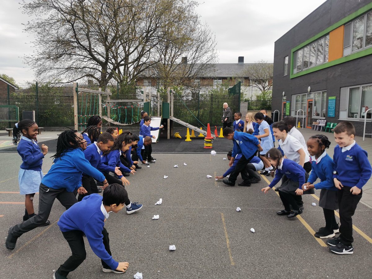 Foxfield Year 1 Hazel tweet media