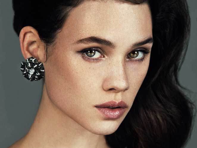 sermopinions's tweet photo. 🎭 Películas protagonizadas por Àstrid Bergès-Frisbey

📍 Way Down (2021)
📍 Rey Arturo: La leyenda de Excalibur (2017)
📍 Orígenes (2014)
📍 Piratas del Caribe: En mareas misteriosas (2011)

👀 ¿Las habéis visto?

📸: @smoda

#sermopinions #peliculas #ÀstridBergès-Frisbey https://t.co/35Dcu50Avt