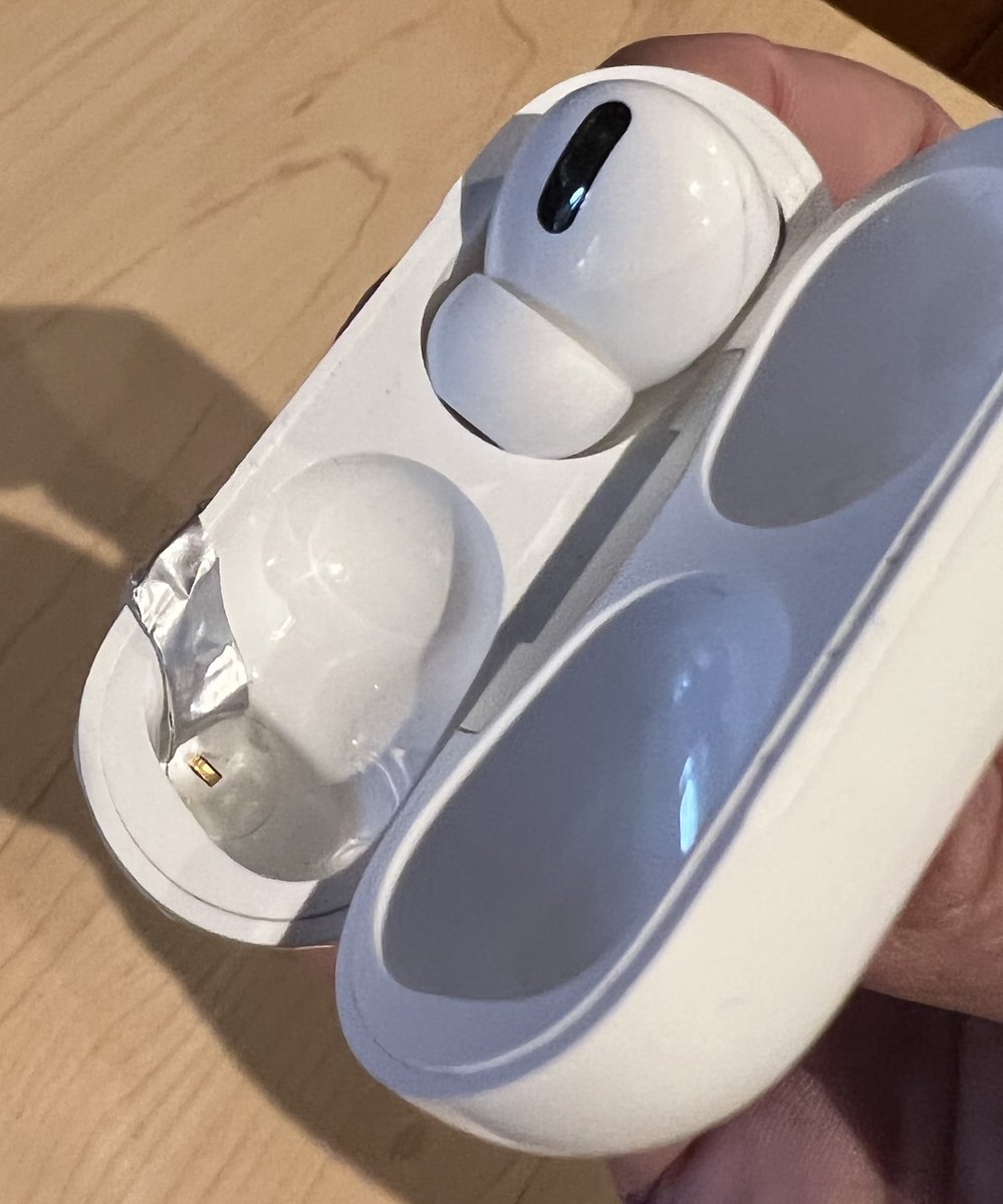 Richard Gendal Brown tweet media