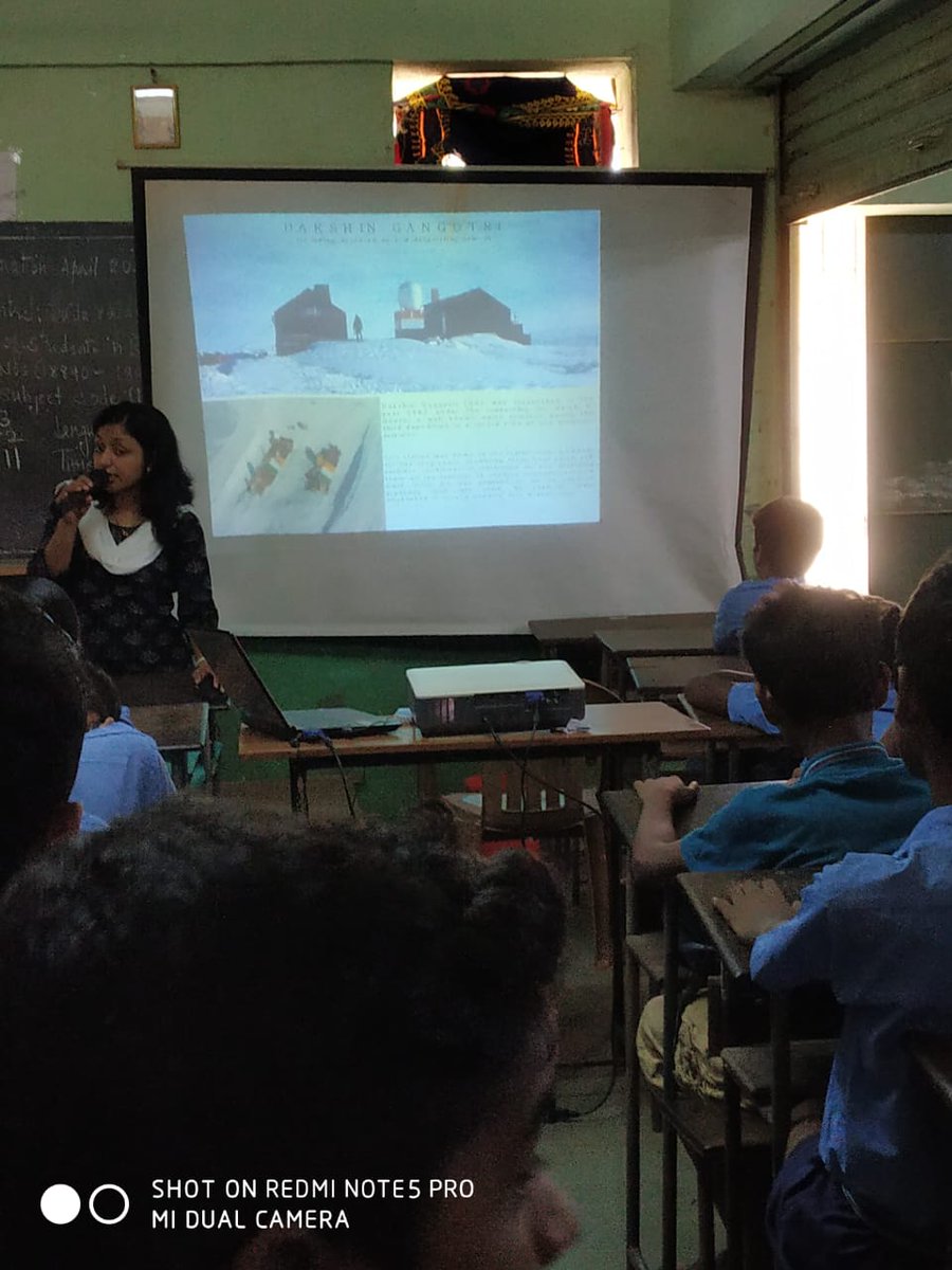 ncaor_goa's tweet photo. @SwatiNagar_Goa from NCPOR interacted with the students of Dr. K B Hedgewar High school and Dada Vaidya school as a part of Pre fest activities of #SCIFFI 2022
@VigyanPrasar
@moesgoi https://t.co/j0Zf0IiM70