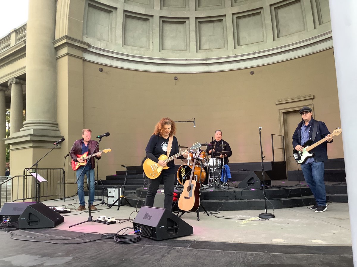 Karneymusic's tweet image. Karney Band at Golden Gate Park Bandshell

#band #bandshell #sfo #sanfran #musicinthepark #newmusic #albumrelease