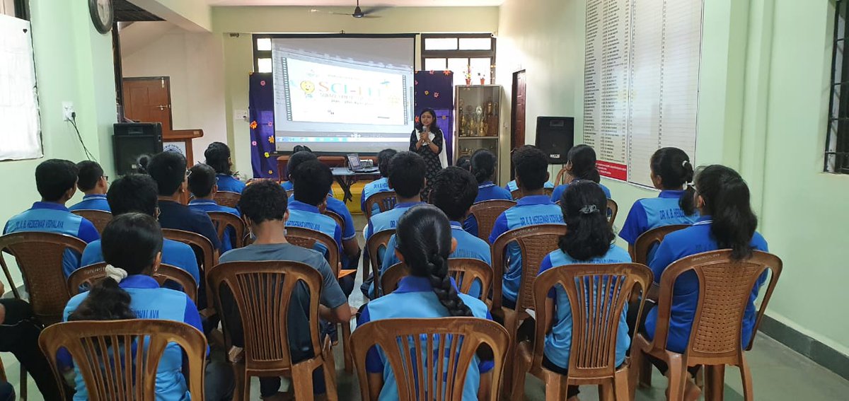 ncaor_goa's tweet photo. @SwatiNagar_Goa from NCPOR interacted with the students of Dr. K B Hedgewar High school and Dada Vaidya school as a part of Pre fest activities of #SCIFFI 2022
@VigyanPrasar
@moesgoi https://t.co/j0Zf0IiM70