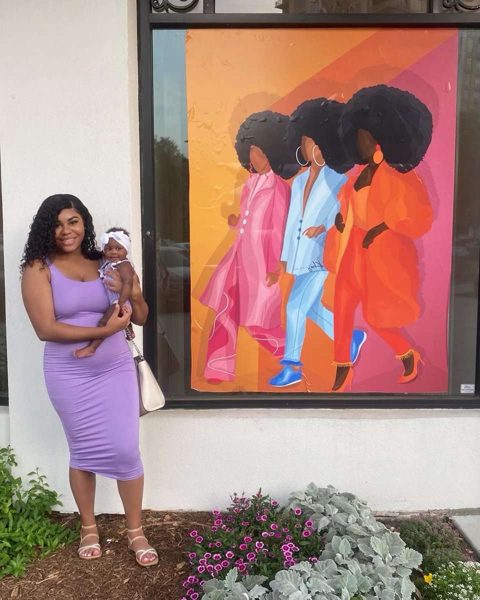 naeheyward's tweet photo. It’s sundress &amp; stroller szn 

#hotmomsummer #weoutside https://t.co/3qHK47DeXW