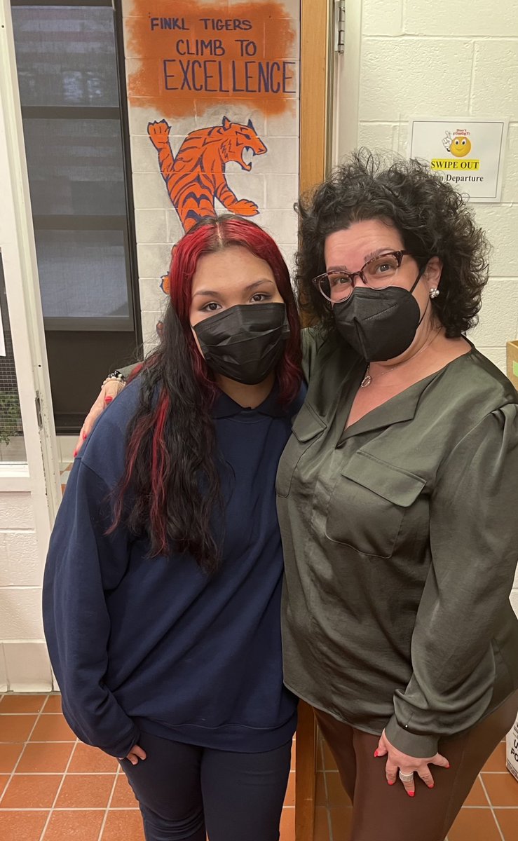 FinklPilsen's tweet photo. Congratulations to our new Student LSC Member! ππ
Camila is the first female to win our LSC Student Elections at Finkl! Camilla and Ms.Quintana making history 2022!
Latinas haciendo historia ππ» #FinklTiger #CPS #FinklPilsen #Network7 @cpsnetwork7 @PedroCPSCEO @Chipubschlscnws https://t.co/jwkssksa3i