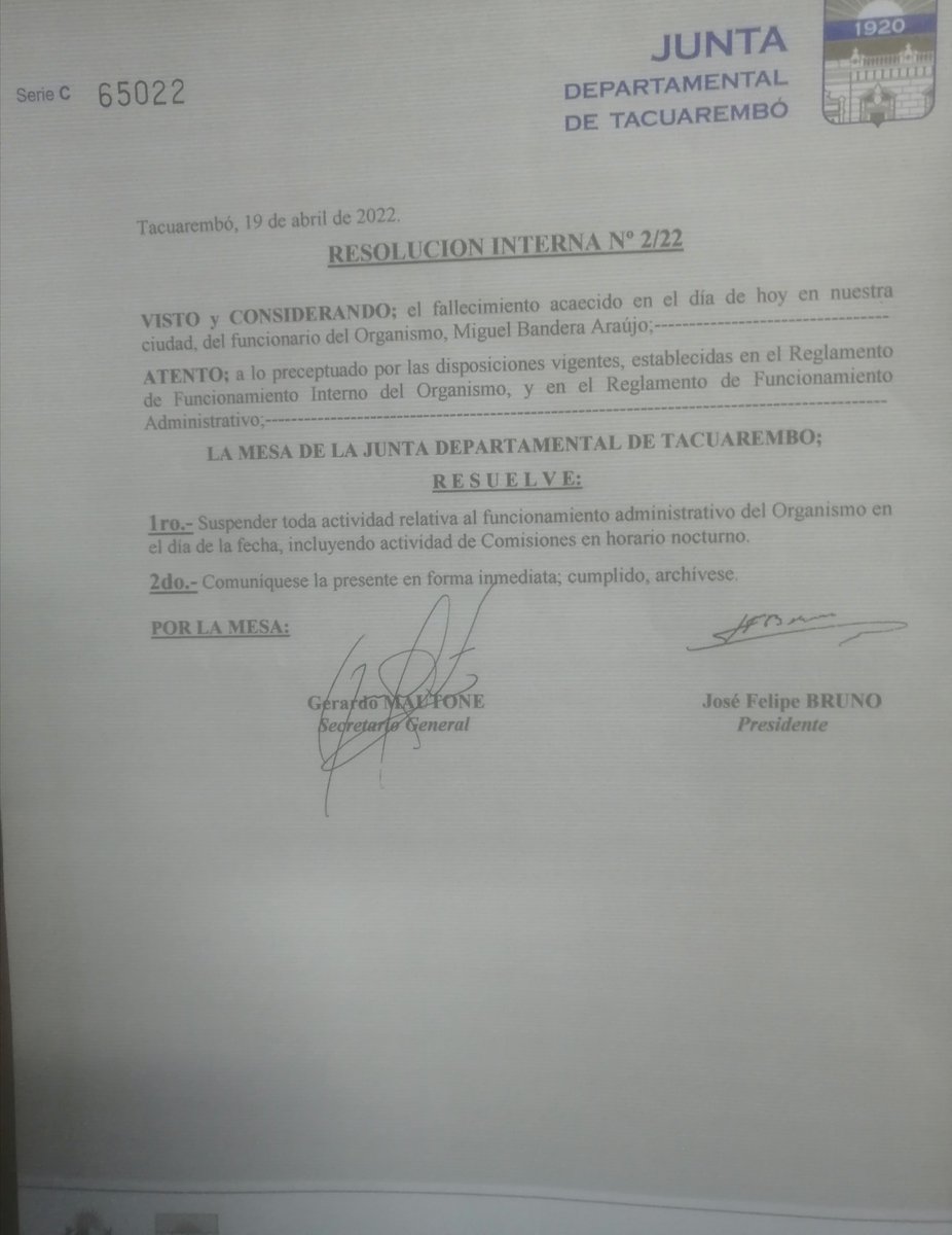 Ante el fallecimiento del funcionario, Miguel Bandera, la Junta Departamental de Tacuarembó resolvió suspender toda la actividad administrativa del organismo, incluidas las sesiones de Comisiones previstas para hoy. Mañana se retomarán las  actividades con normalidad.