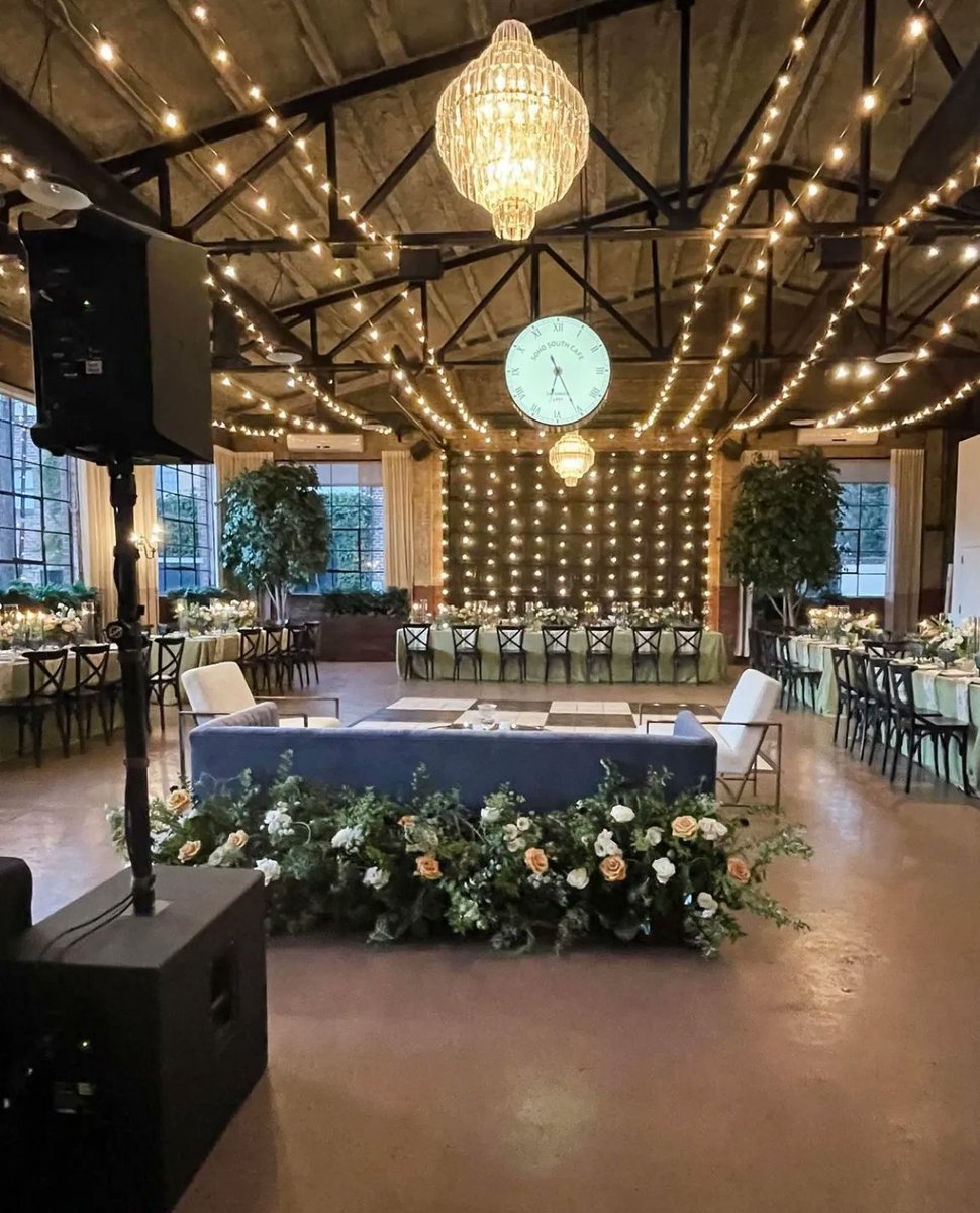 Cafe lights can truly transform a space!

#weddings #lighting #blufftonwedding #hiltonheadwedding #savannahwedding #weddingdj #cafelights #jlkevents #blufftonlighting #blufftonevents #hiltonheadevents #monogram #lighting #blufftonlighting #savannahlighting