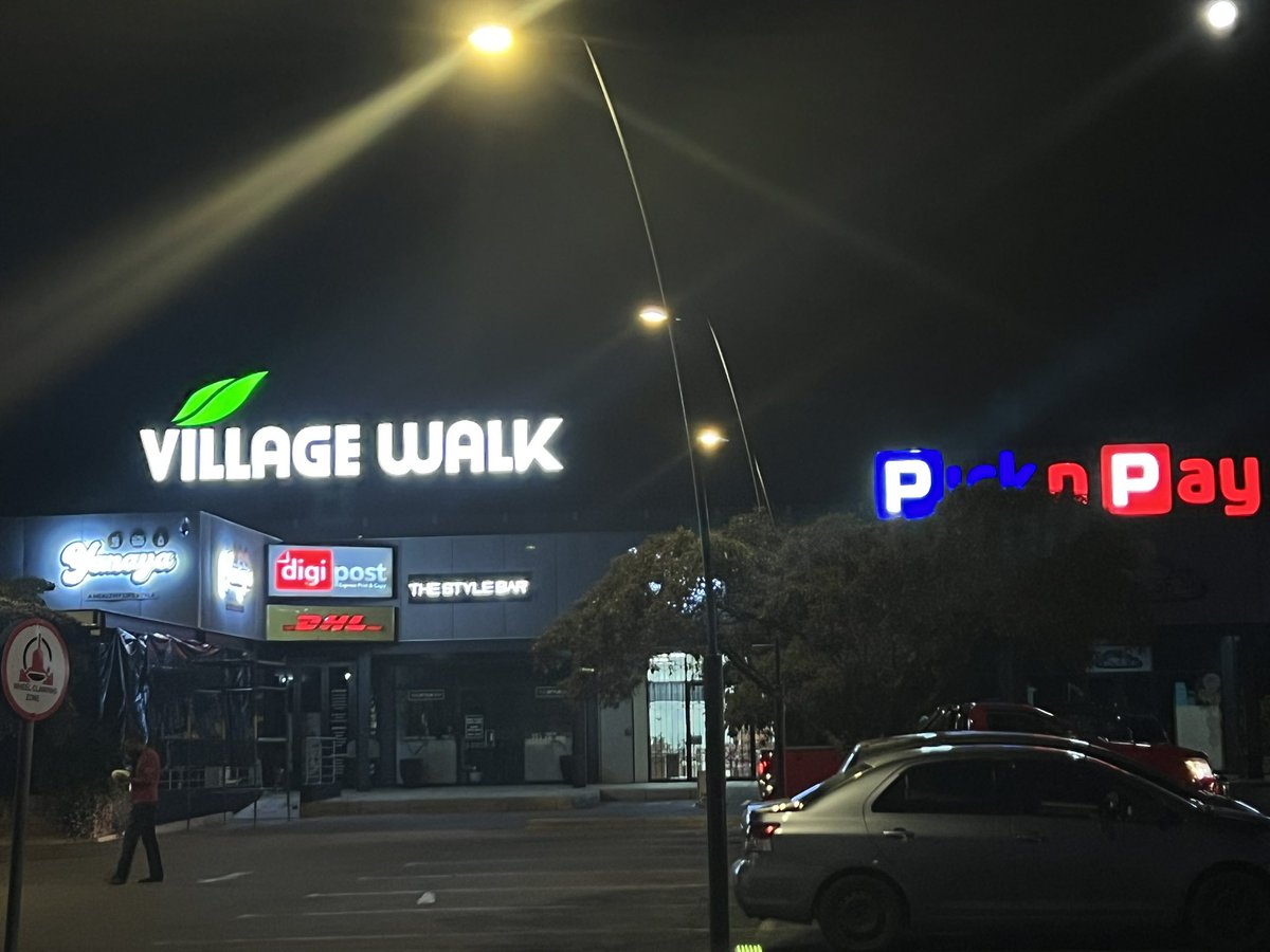 Please Retweet far and wide! 
Today we opened our 10th <a href="/YanayaLifestyle/">Yanaya</a> branch at Village Walk Brwdale. We have worked flat out to ensure we deliver excellent customer service &amp; perfected our product offering.

Our success at this particular location is hinged on your support.
