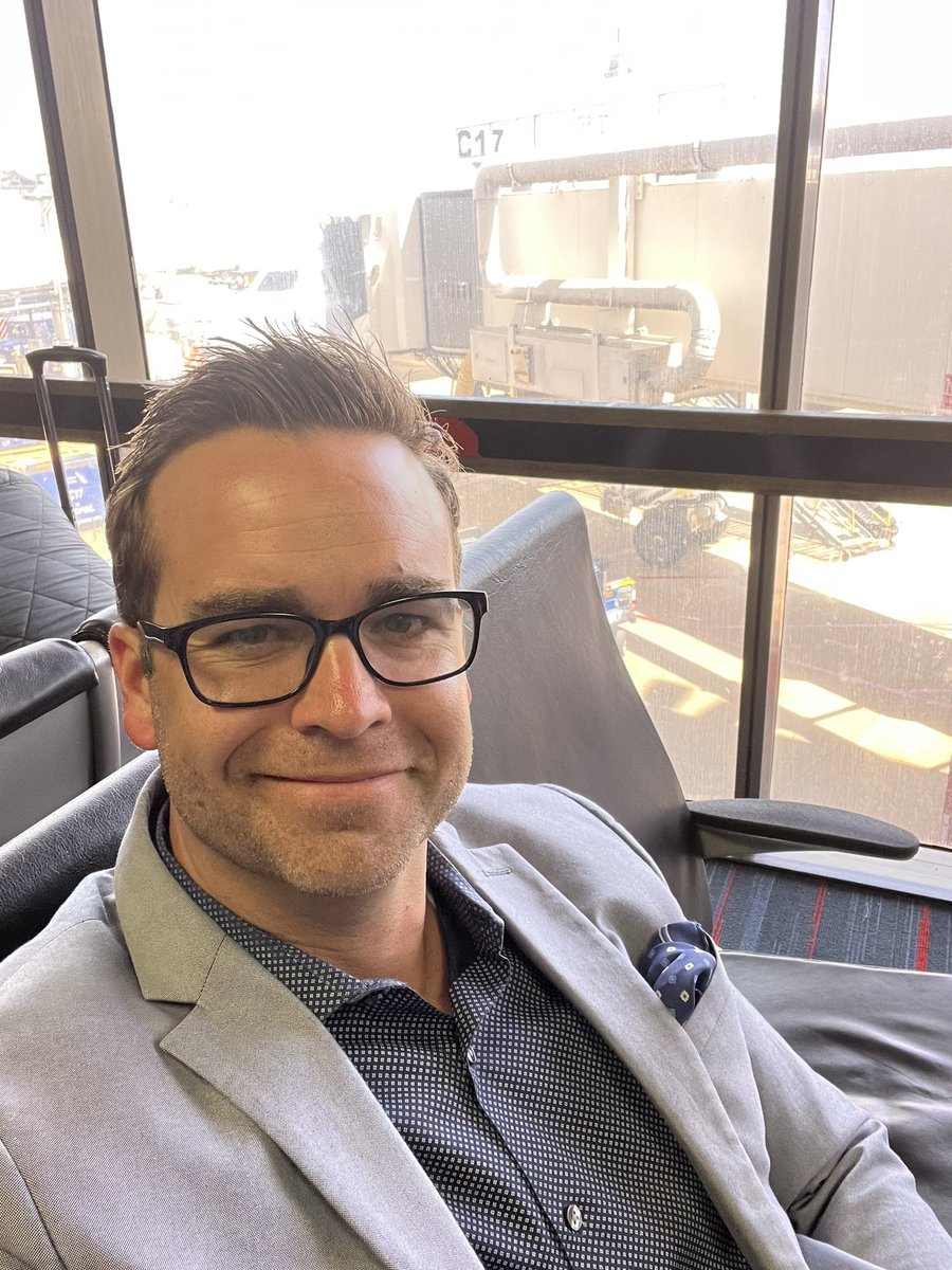 SethDenson's tweet image. This is me…at DFW airport…without a mask!!! Oh happy day!!! #maskless #demasked