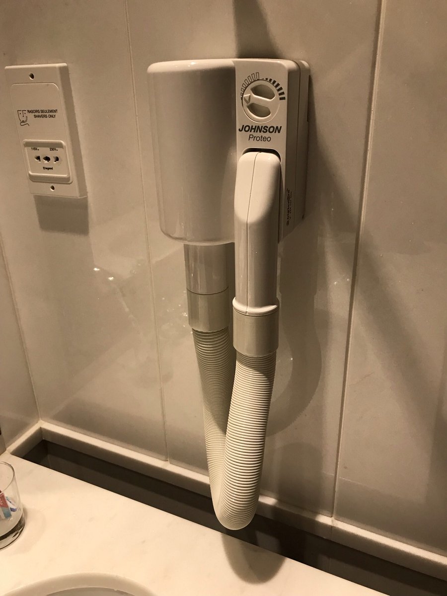 wiggy75's tweet photo. Oi hotels - don’t bother putting these pathetic appliances in your bedrooms and don’t you dare describe them as hairdryers in your blurb #shitappliances #badhotel #not5star #properhairdryersplease https://t.co/7Np24C9D3t