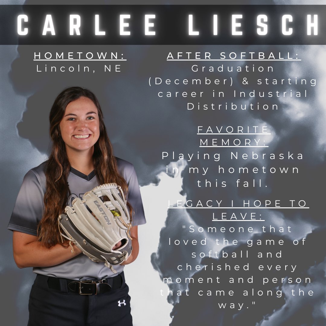 UNKSoftball's tweet photo. Today’s ⭐️SENIOR SPOTLIGHT⭐️ is #7 Carlee Liesch! https://t.co/LLS6kAmIZ8