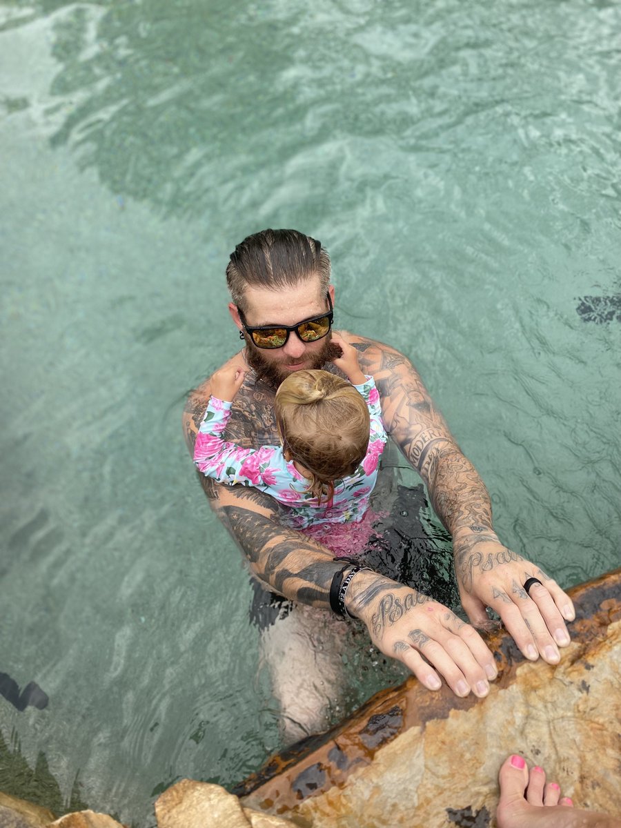 She may be a momma’s girl, but daddy gets little moments here and there. Fun family pool day