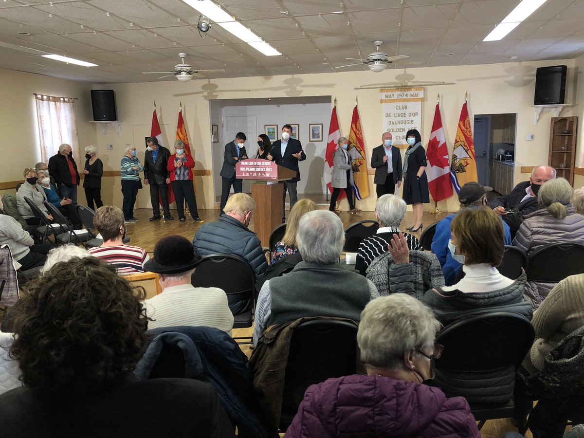 SBouchard_RC's tweet photo. Le premier ministre Justin Trudeau attendu d’une minute à l’autre à Dalhousie, NB #icinb https://t.co/mP8YuHtb4d