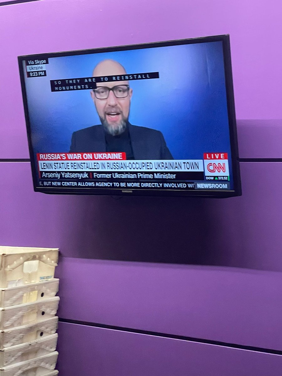 RoxanneRahnama's tweet photo. just walked past this on the TV in our department lobby...wow. 

a good moment to highlight this important and ever increasingly timely work forthcoming in the @The_JOP by @a_rozenas and @anastvlasenko, showing the reverse of this: 
 
https://t.co/oaBEyh2pE8 https://t.co/irFBMEohyP