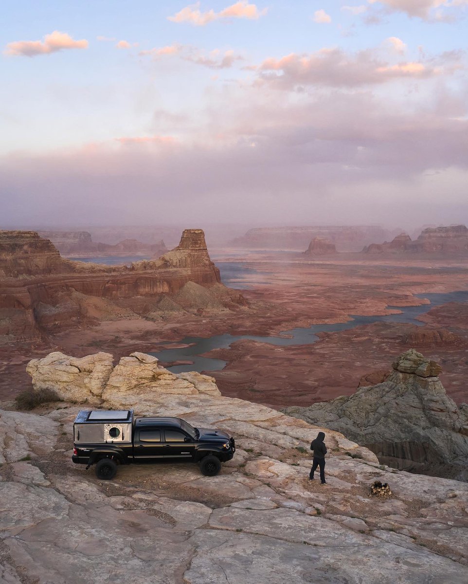 GM guys! 
My trip still goes well, and I’m exploring wildest places to camp around Utah and Arizona