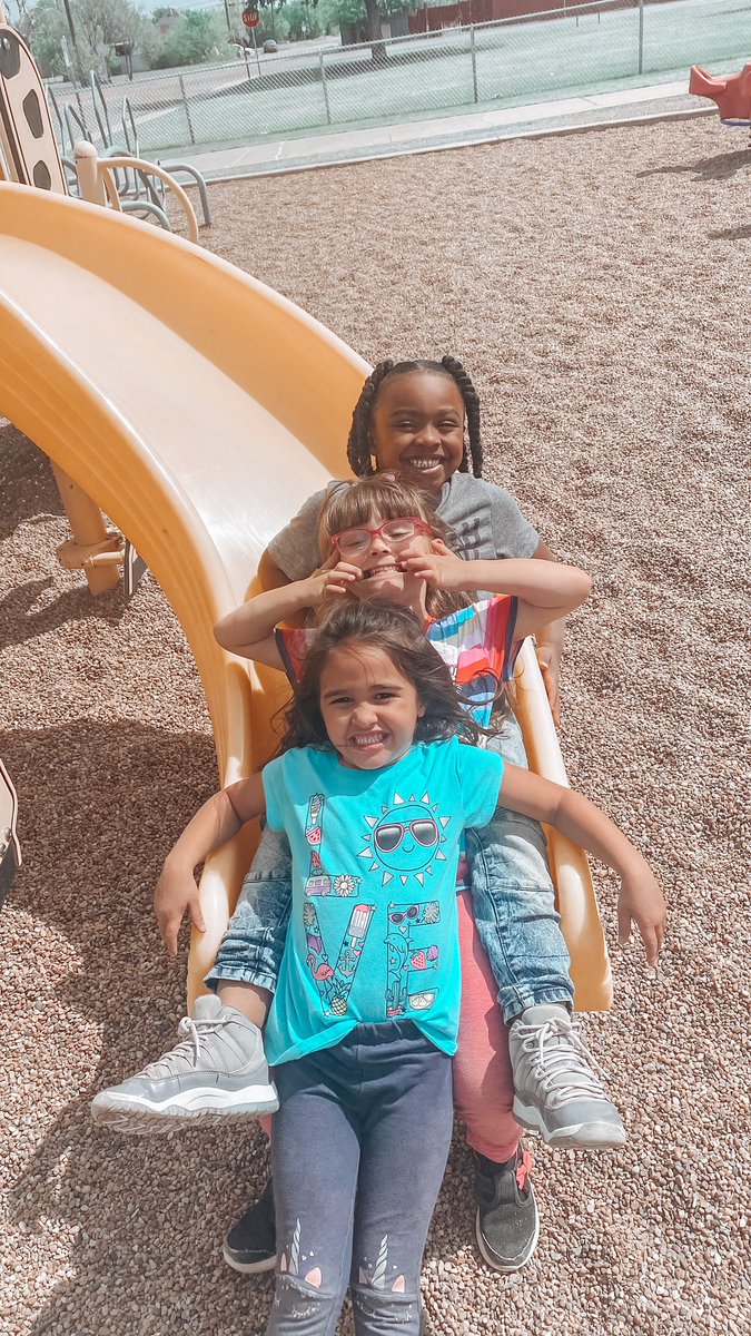 Lindsey Duncan tweet media