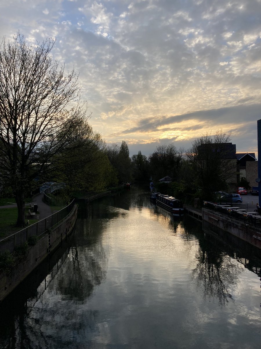 Productive away day today and got to see people I haven’t seen in ages. Well-being was on the agenda so here is me stepping outside to take notice of beautiful surroundings.