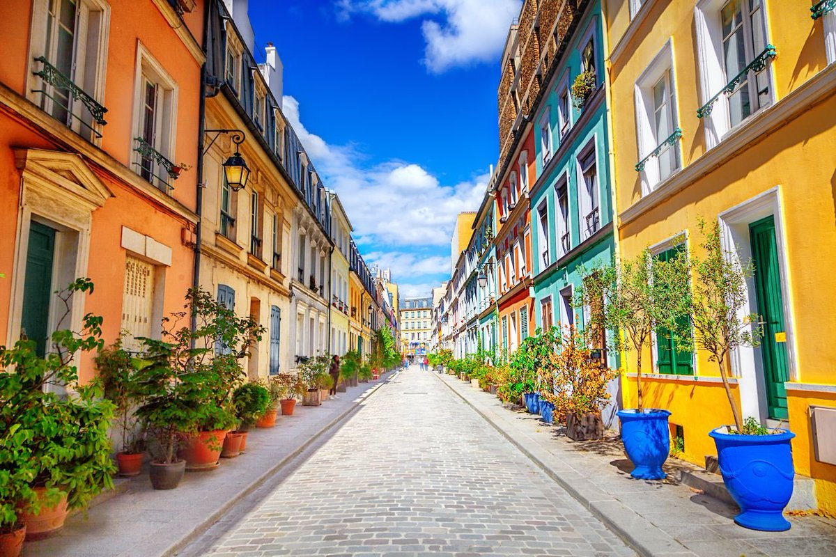 travelsecretsIN's tweet photo. One of the most colorful spots in #Paris, Rue Cremieu
@francefr
#Travelsecretsmagazine #1milliontravelsecrets #travelsecret #paristour #paris #france #paristourism #parisfrance #pariscityguide #paristourguide #paristravel #parisguide #parisdriver #tourparis #visitparis https://t.co/ffzeOQf6r0
