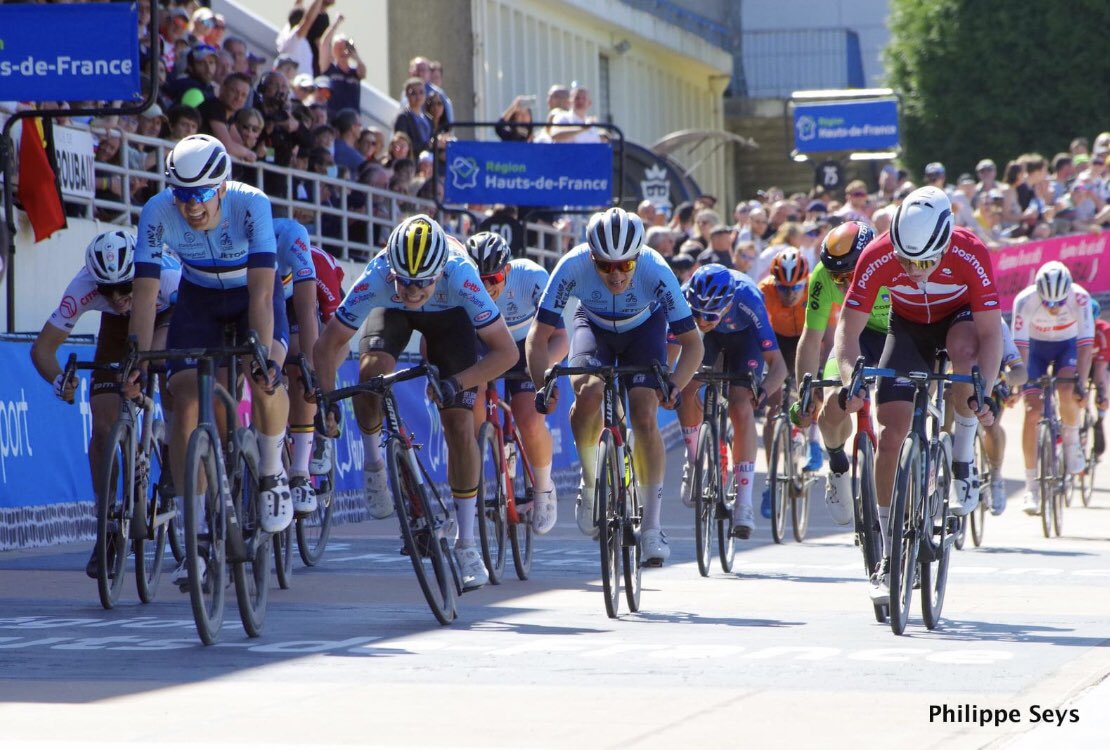 Paris Roubaix, un rêve de gosse…
Qui c’est réalisé
Une 10eme place
Avec du plaisir,de l’émotion,de l’expérience pris.
Une course gravé dans ma mémoire

@AG2RCITROENU19