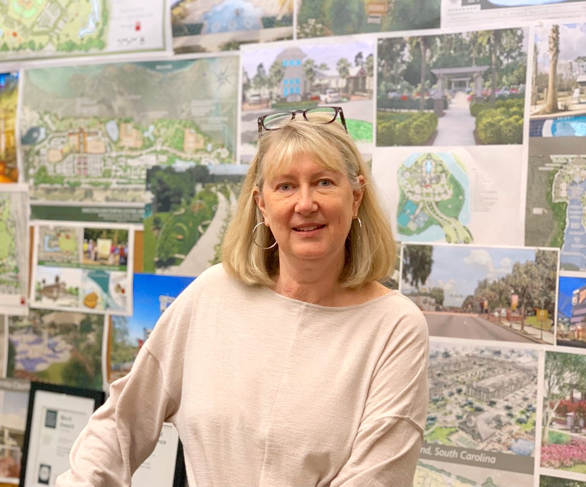 Wood_Partners's tweet photo. Join us in celebrating Kyle's 24th year at Wood+Partners! Her hard work, dedication and leadership has helped WP continuously thrive and 'Create Great Places'. 

Thank you, Kyle, for all that you do! https://t.co/j3SS6xBXza