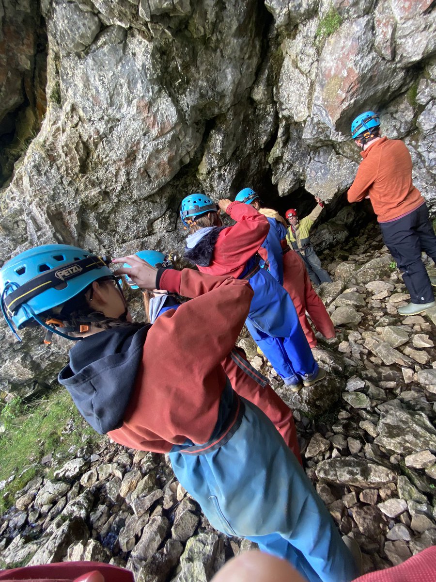 Some of our YP have been to the Hollowford Centre today. All YP were encouraging to each other, worked as a team and really pushed themselves out of their comfort zone! Thankyou <a href="/oldham_ukeff/">Ukeff Oldham</a> for the opportunity <a href="/REELCIC/">TEAM REEL</a>