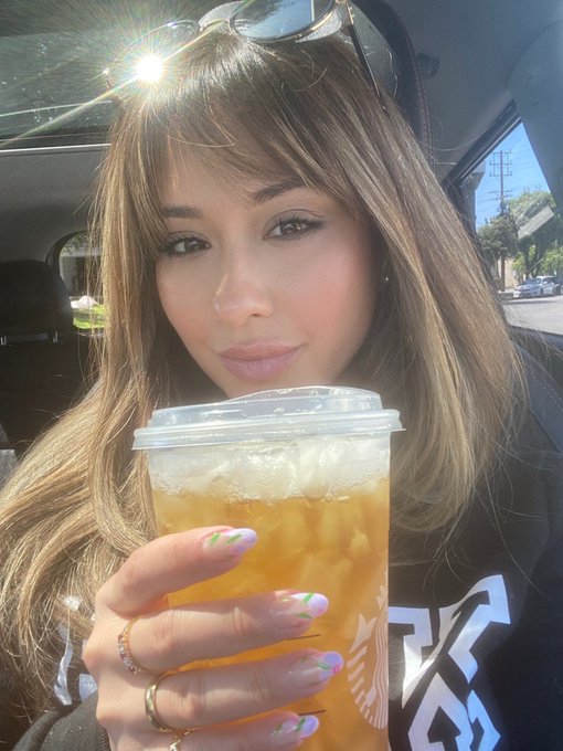 200$ if you wanna see my toes    https://t.co/NdCJSyc8CC https://t.co/JR8Pe6NOzw<a href="/tag/femdom"class="tags"><span>#femdom</span></a><a href="/tag/findom"class="tags"><span>#findom</span></a><a href="/tag/findomgoddess"class="tags"><span>#findomgoddess</span></a>