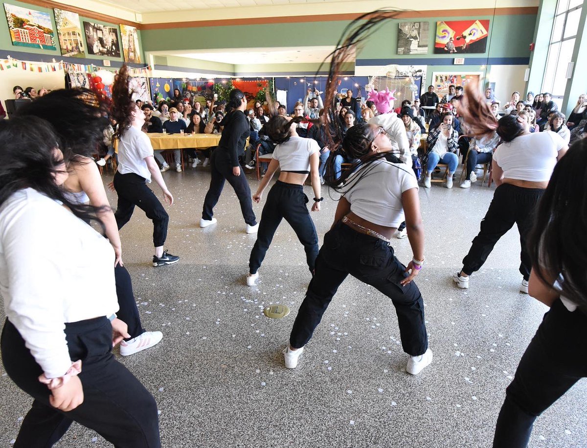 alleghenycol's tweet photo. This year's International Festival was on Sunday and, as usual, it looks like everyone had a blast! Thanks to the International Club for all of their work organizing the event! https://t.co/XIKT7XhYjN