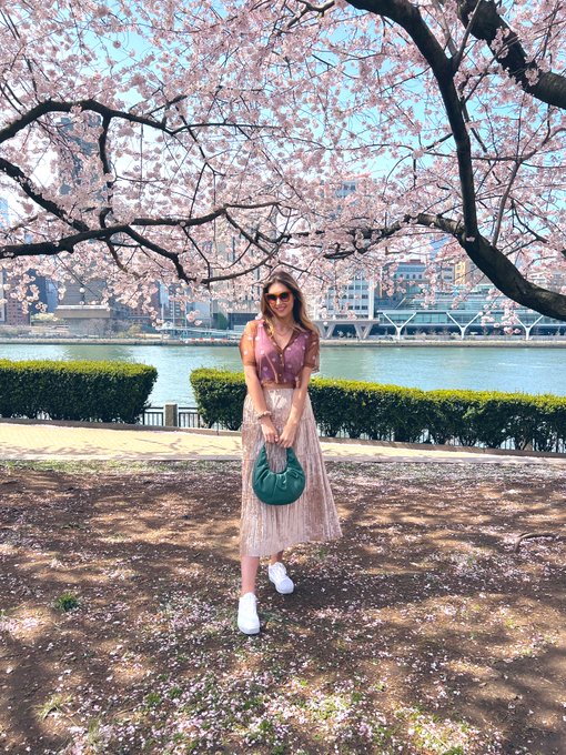 Who&rsquo;s prettier: Me or the cherry blossoms? https://t.co/Aq27n1rR8B<a href="/tag/cei"class="tags"><span>#cei</span></a>