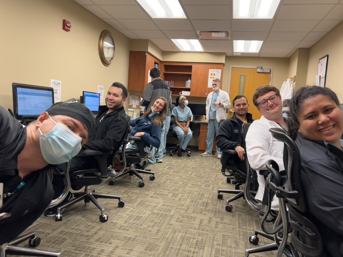 POV: trauma team so stacked we took over a computer lab 🤷‍♀️ <a href="/SIUGenSurgRes/">SIU General Surgery Residency Program</a>