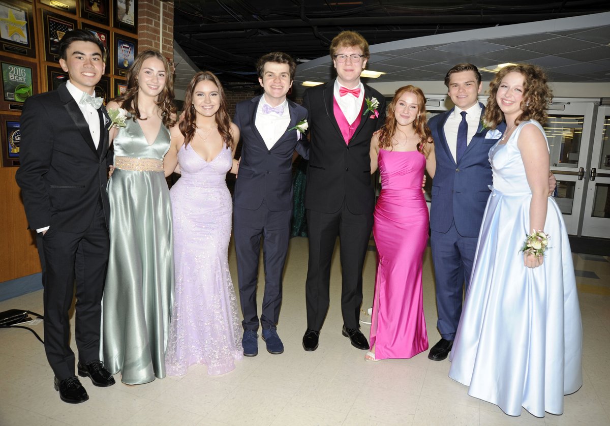 Off to the Willowbrook prom…