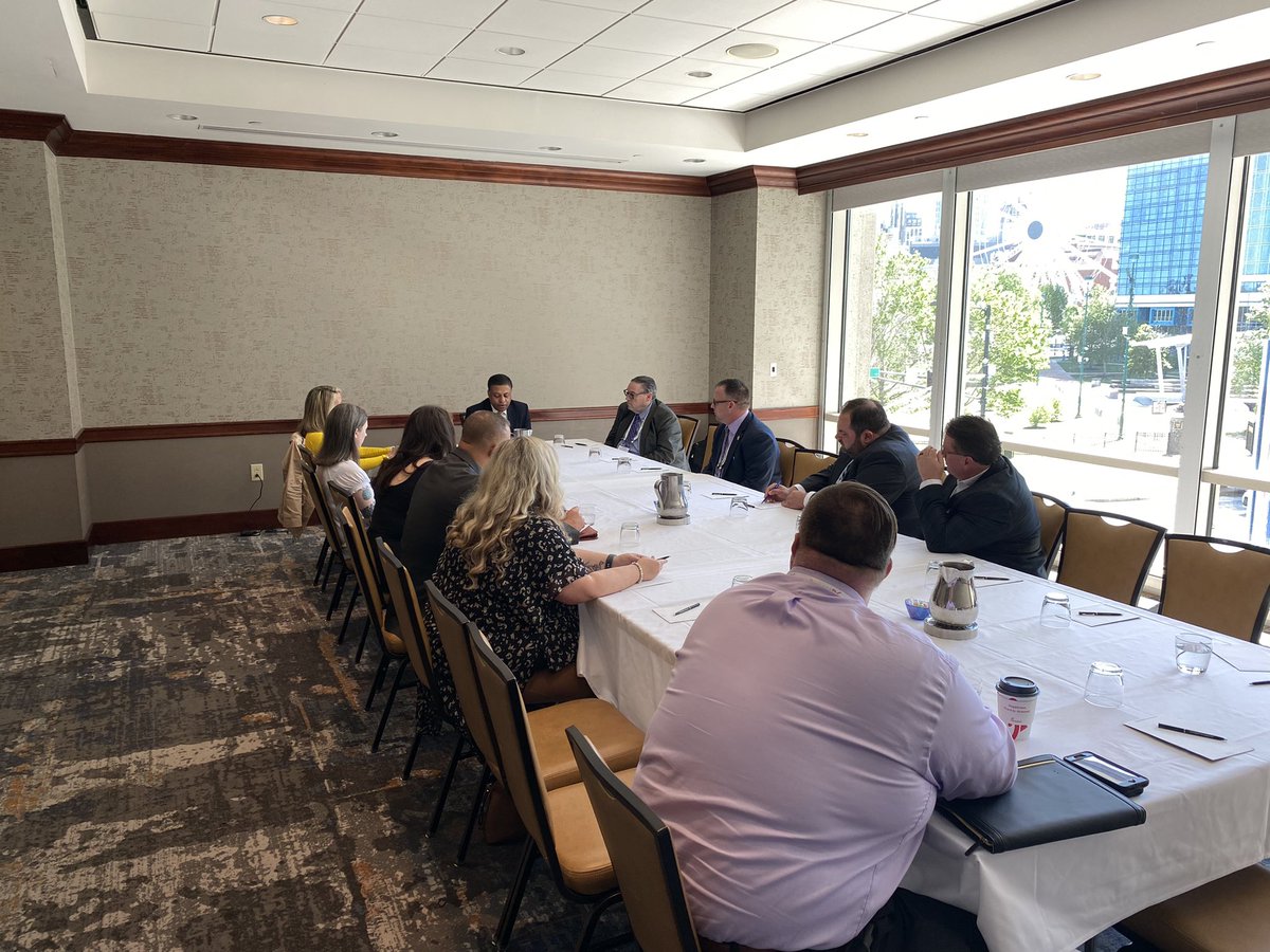 Today, @DrGupta46 met with recovery advocates to discuss ways to ensure people in recovery from substance use disorder, including formerly incarcerated individuals, have access to good-paying jobs and recovery support services. #RXSummit2022