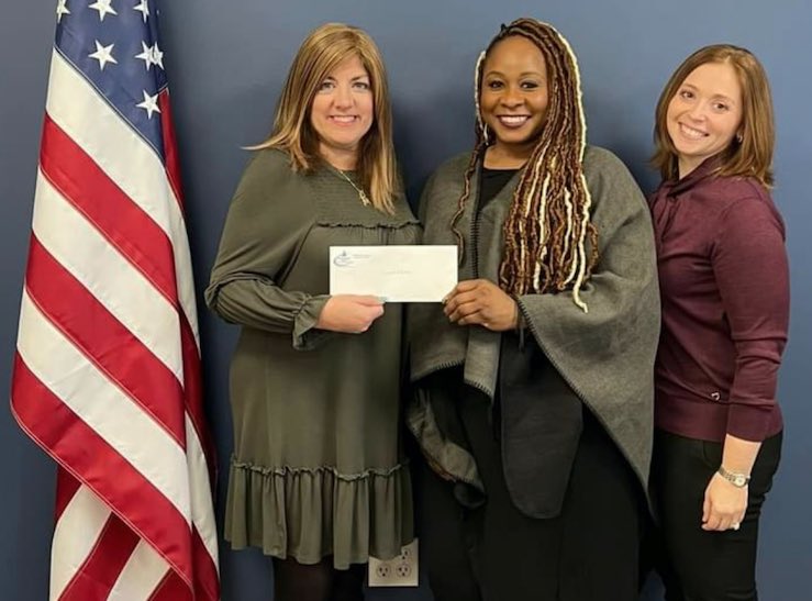 T2T Gold Star Home recipient Mecca Nelson (center) recently accepted a donation on behalf of the Foundation, from Charlotte Sudora and Lauren Zisa Samulka from <a href="/CareOneCares/">CareOne</a> at Wellington. Thank you all so much!

#tunnel2towers #dogood #donatetoday #homebuild #homedonation