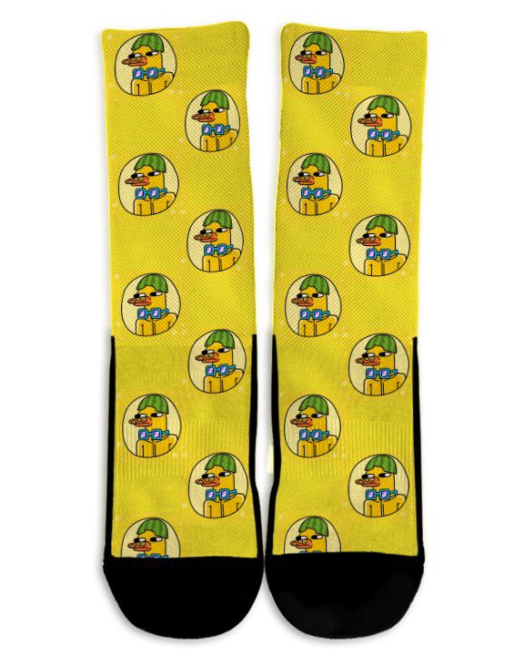 Didn’t forget about you <a href="/IndifferentDuck/">The Indifferent Duck</a> #cuack #socks  🧦🦆🧦