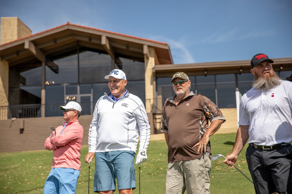 The competition isn’t waiting ’til Friday! We had a great time welcoming a pair of Wounded Warriors in @chadpfeifergolf + @and123102, @GitRDoneLarry, @mark_rypien, a slate of @championstour competition to the #ClubCorpClassic Skills Challenge. ⛳️🏆