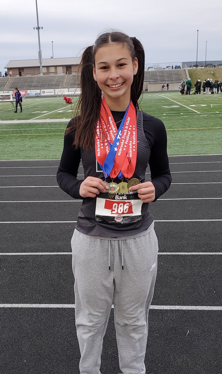 net_oelling's tweet photo. So proud of you Nonic!! @iamnonicoelling 
Keep working hard, sky is the limit!!
1st 200, 1st 4x100, 1st 4x400, 2nd 400
Go get kiddo!! ❤🔥🔥🏅🏅🏅🥈 https://t.co/VxWfGli3w3