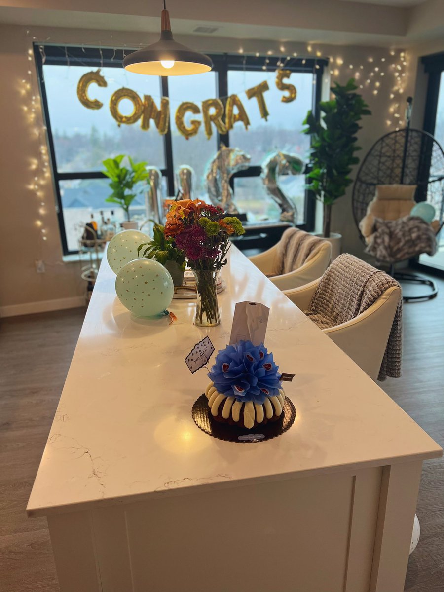DMarigsMD's tweet photo. Came home to a wonderful #match2022 surprise celebrating matching at my #1 choice @HSSProfEd for an orthopedic sports fellowship. Thanks to my wife, mentors, and colleagues who supported me along the way. Looking forward to my best training year yet! 
#orthotwitter 
#MedTwitter https://t.co/ML0uWgpD5y