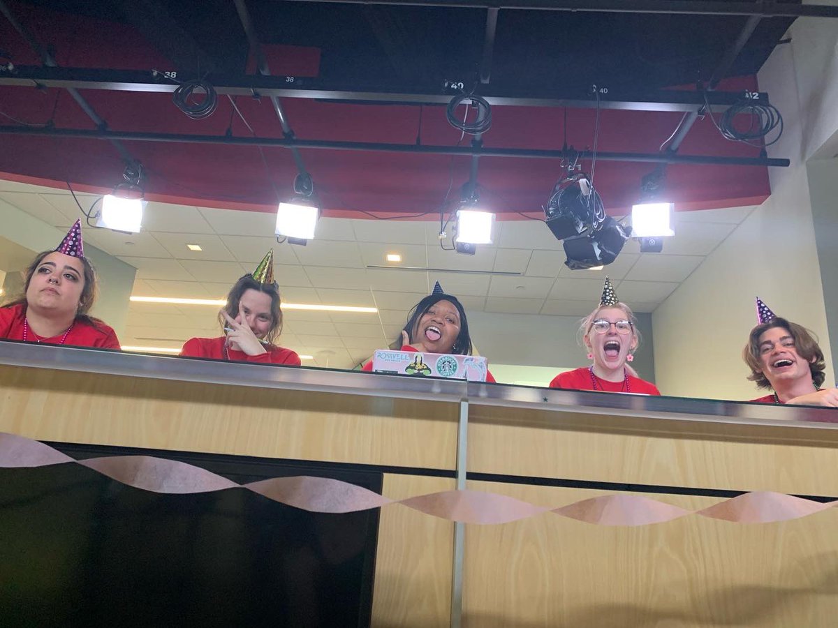 ReelDealBSU's tweet photo. Goodbye seniors!! Our latest episode was filmed earlier and I can’t wait for y’all to see it! https://t.co/VdaVOM06Bb