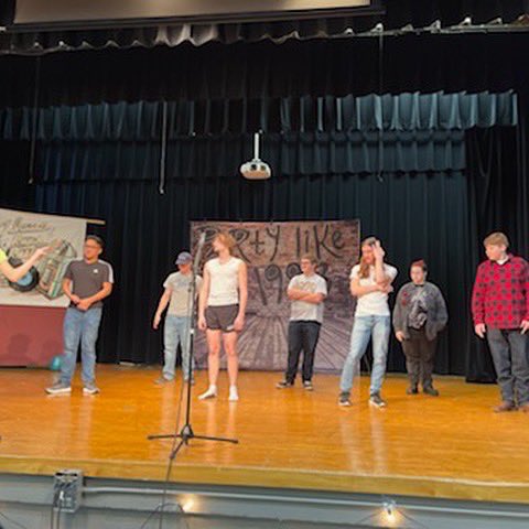 rollahsstuco's tweet photo. Mr. RHS 22’ was a success!

Mr. RHS - Brody Light
1st Runner Up - Lucas Schoen
2nd Runner Up - Elijah Jakosalem
Mr. Congeniality - Matt Bench https://t.co/4GinK60GUu