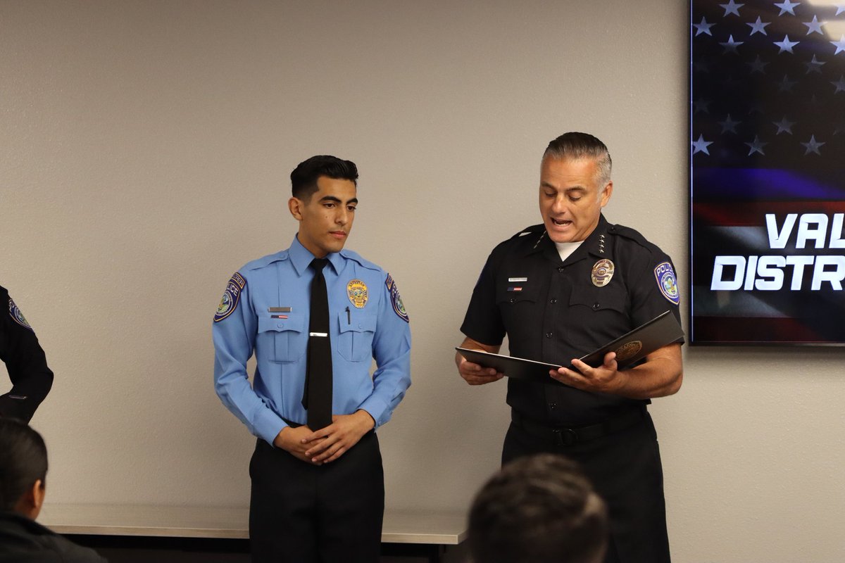 VVUSDPD's tweet photo. Congratulations to Explorer Yanez who was promoted to the first Val Verde Explorer Post 975 Sergeant! #vvusdpd #explorerpost975 #promotion #vvusd https://t.co/VOinvhcx0G