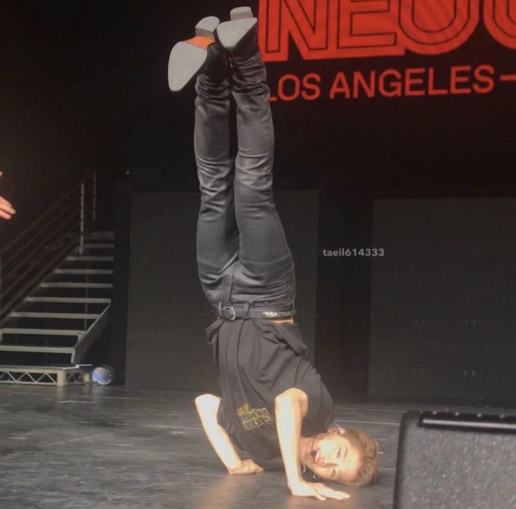 ieatyongsballs's tweet photo. nct 127 getting to coachella just for taeil to do this: https://t.co/6fVrDCMjDq
