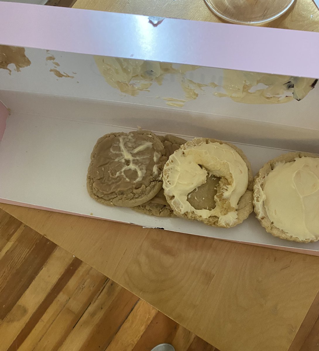 JuliannaCervi's tweet photo. Shouts out to my DoorDash driver !! https://t.co/dbvLtWOvs9