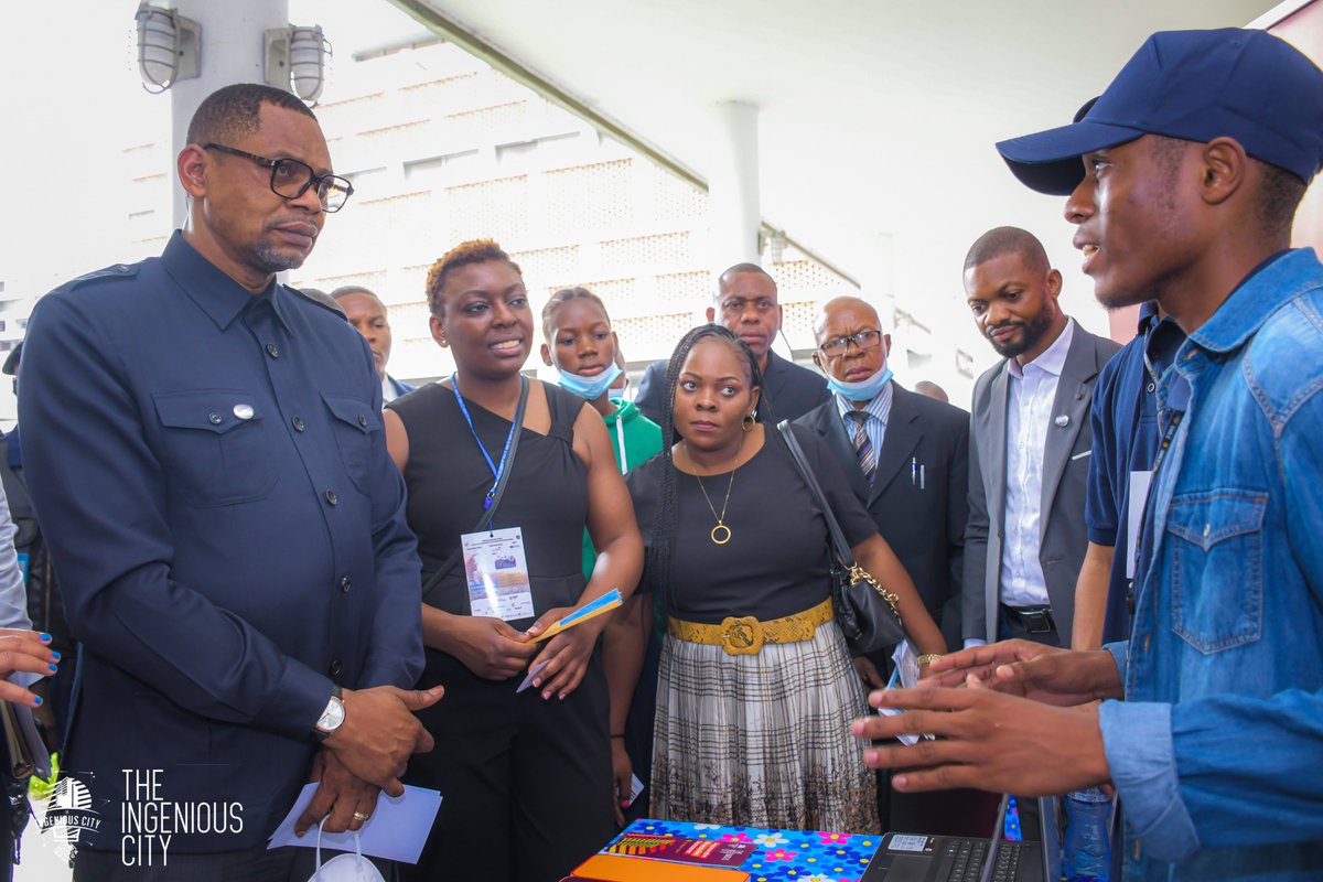 Ingeniouscity's tweet photo. @ScienceRDC ⎮ Fin de la 1ère journée d'exposition ! Nous avons eu le réel plaisir d'accueillir sur notre stand plusieurs participants et invités parmi lequel S.E.M. José Mpanda, Ministre de la Recherche Scientifique et Innovation Technologique en RDC 🇨🇩
1/4 https://t.co/6m2QVc07F9