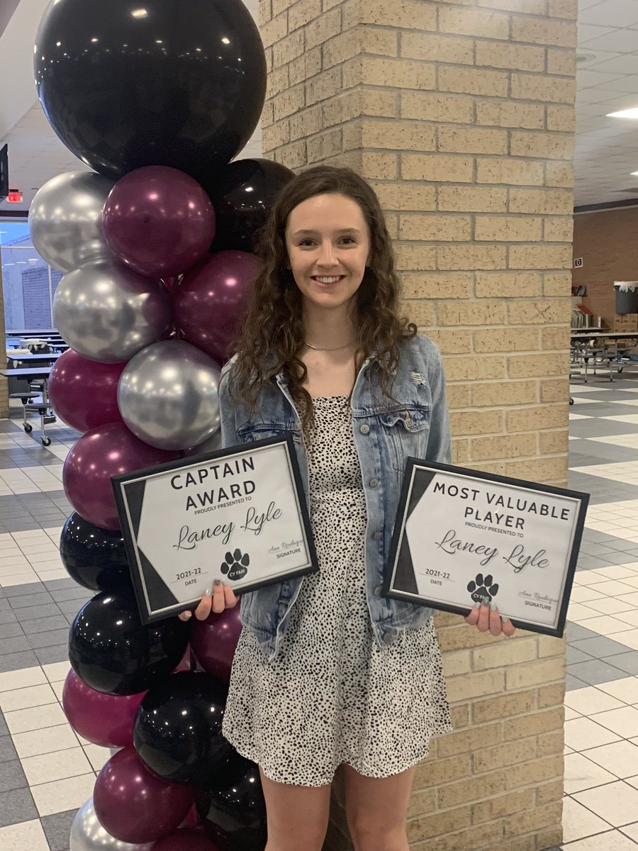 Stephanie Lyle tweet media