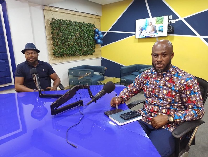 kessbenmedia's tweet photo. #StudioPhotos from Kessben Adwenkyer3 with yiour host. Akuoko Kwarteng. 💪 https://t.co/uDjyhpwkuh