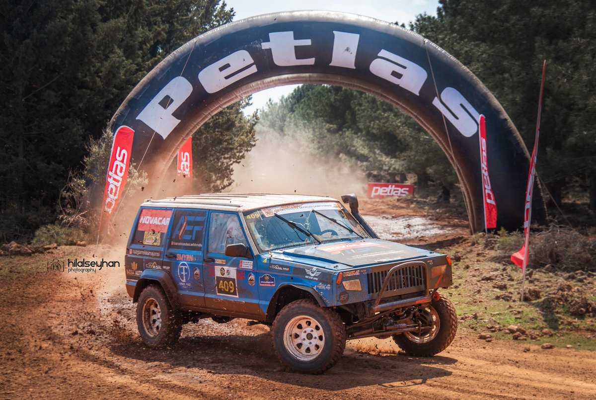 hilalseyhan's tweet photo. Antalya Off-road Yarışı
#fotograf
#petlas
#Antalya
#jeep
#offroad https://t.co/erGJOItJgf